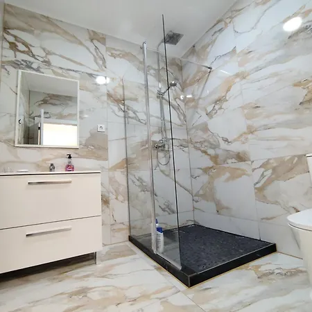 Mediterranean Glow شقة *